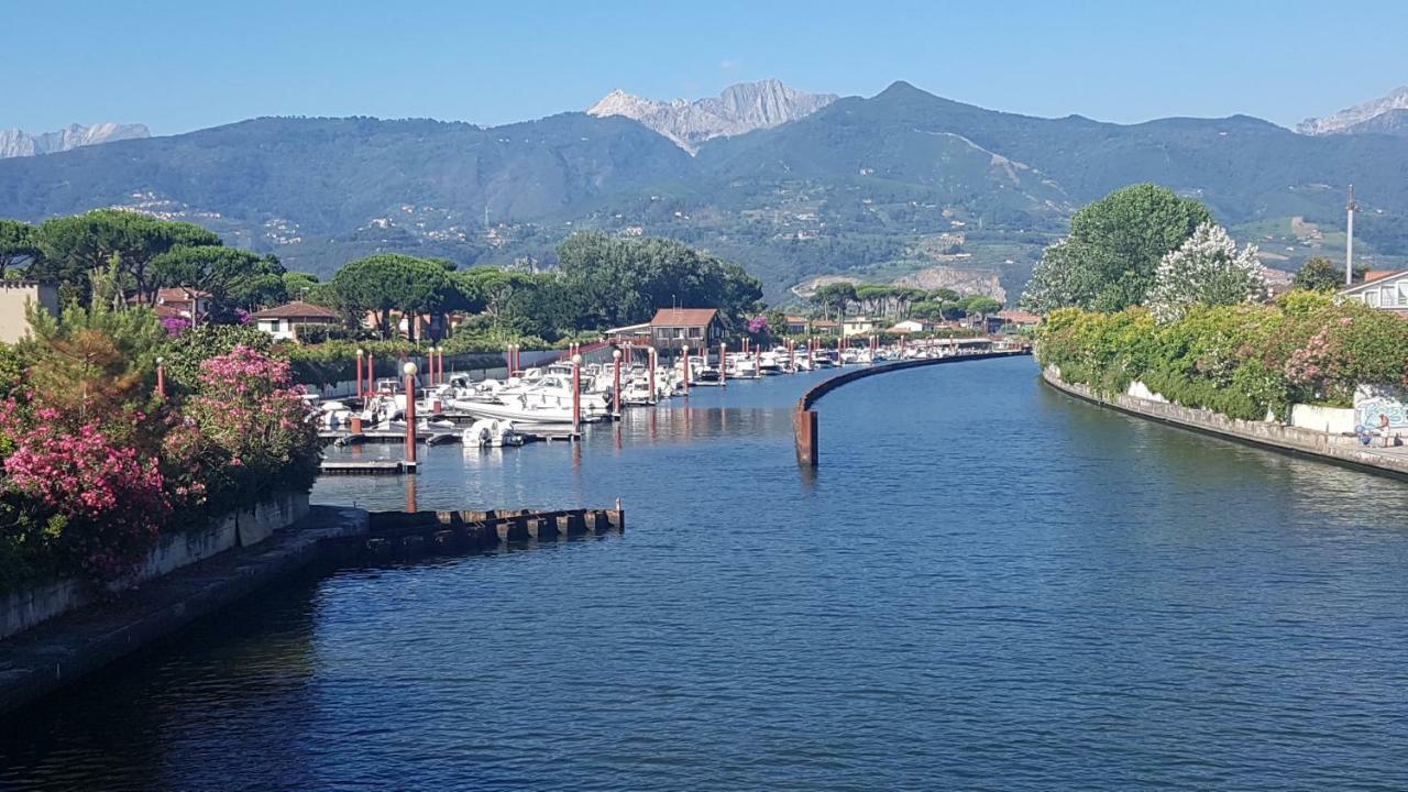 Villetta Cinquale Versilia Eksteriør billede